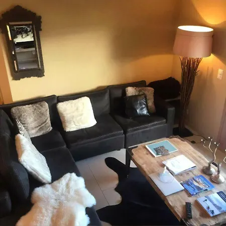 With Garden Daltons 1 Crans-Montana