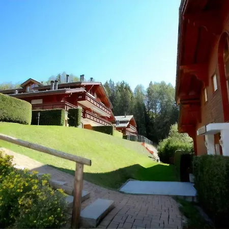 With Garden Daltons 1 *