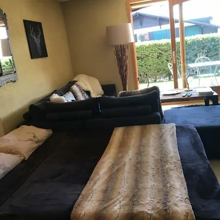 With Garden Daltons 1 *